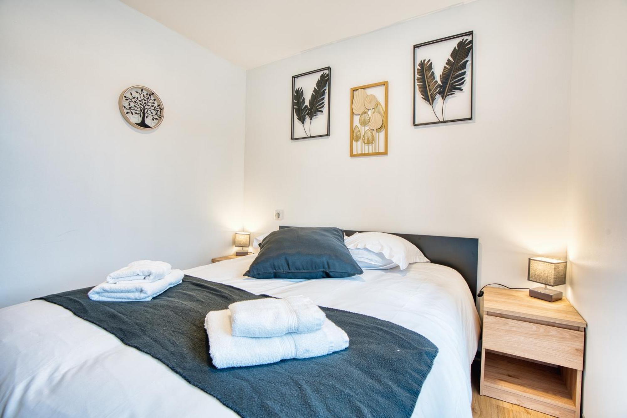 Les Hourtous Netflix Wi-Fi Fibre Terasse 4 Pers Apartment Banassac Exterior photo